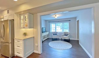 162 Ivy Hill Dr, Aberdeen, NJ 07747