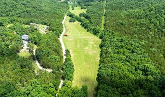 000 Farm Road 1182, Aurora, MO 65605