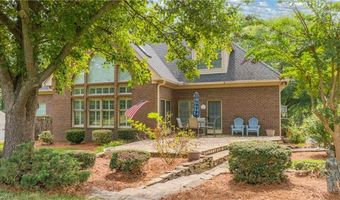 661 Nassau Trl, Asheboro, NC 27205