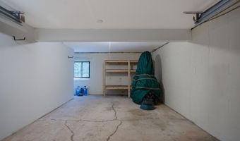2205 Marquette Dr, Blakeslee, PA 18610