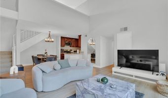 5700 Etiwanda Ave 252, Los Angeles, CA 91356