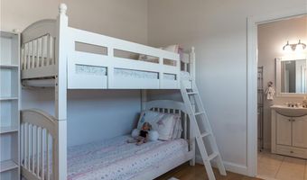 56 Marine Dr, Narragansett, RI 02882