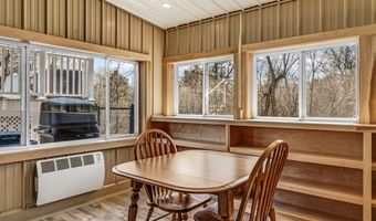 156 Congress St, Belfast, ME 04915