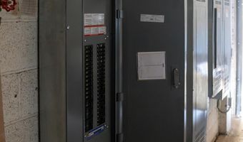 1501 12TH St NW, Albuquerque, NM 87104