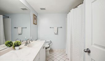 21 SILVERWOOD Cir #4, Annapolis, MD 21403