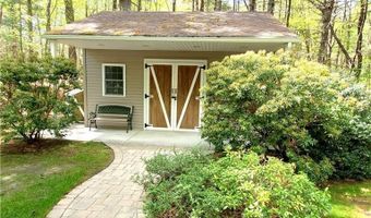 12 Ayoho Rd, Coventry, RI 02816