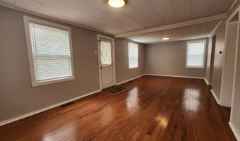 1902 E 38th St, Anderson, IN 46013