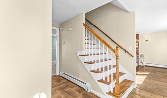 2 Westerly Dr, Bourne, MA 02532