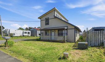 195 17TH St SE, Bandon, OR 97411