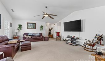 627 Smokehouse Ln, Albemarle, NC 28001