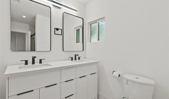 13817 Bromwich St, Arleta, CA 91331