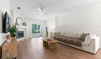 1578 LINKSIDE Dr, Atlantic Beach, FL 32233