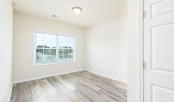 2 Hennessey Blvd 304, Atlantic Highlands, NJ 07716