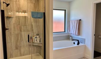 920 Sundance Ln, Bentonville, AR 72712