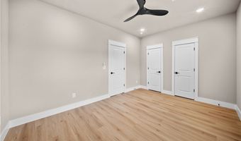 34 Lockhart Dr, Bella Vista, AR 72715