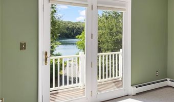 133 Bridgetown Rd, Narragansett, RI 02882