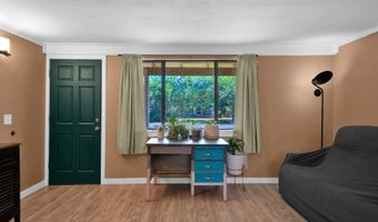630 COLONIAL Dr, Springfield, OR 97477