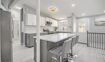 9720 Seavitt Dr, Allen Park, MI 48101