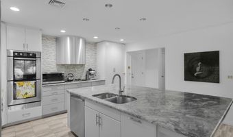 2113 First Ave, Allenwood, NJ 08720