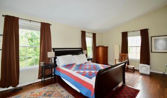 6153 SUMMER PARK Ln, Alexandria, VA 22315