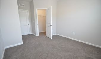 641 Briarcliff St, Apex, NC 27502
