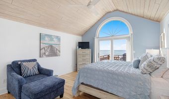 107 Ocean Ridge Dr, Atlantic Beach, NC 28512