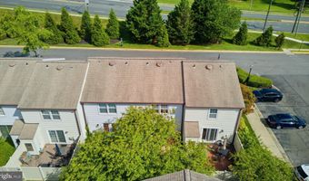 5603 INDEPENDENCE Cir, Alexandria, VA 22312
