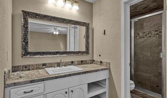 701 Hayes St St, Altus, OK 73521