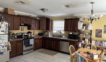 4044 Camellia St, Bay St. Louis, MS 39520