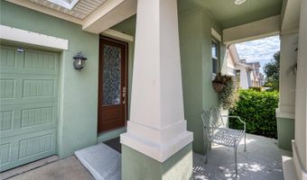6136 VOYAGERS Pl, Apollo Beach, FL 33572