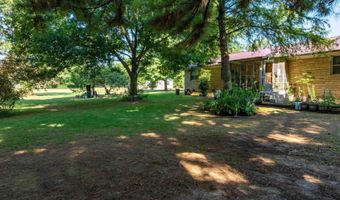 55 Hall Dr, Batesville, AR 72501