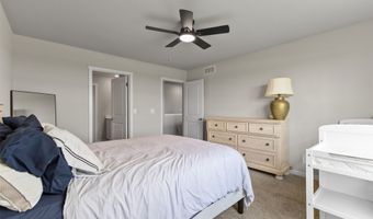 1113 NE Crossing Oaks Dr, Ankeny, IA 50021