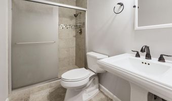 2018 SWAN Ter, Alexandria, VA 22307
