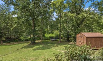 17 Azalea Rd, Arden, NC 28704