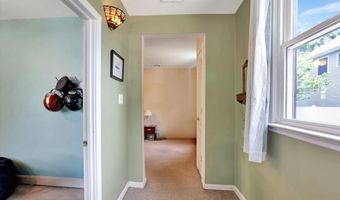 224 Walling Pl, North Middletown, NJ 07748