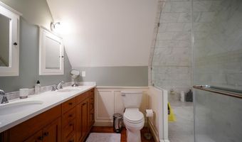 32 SHIPCARPENTER Sq, Lewes, DE 19958