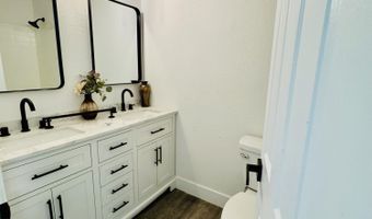 2247 W HIGHLAND St, Chandler, AZ 85224