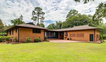314 Kirkwood Ln, Camden, SC 29020