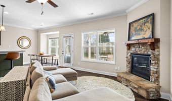 1029 Aspen Glen Dr, Alcoa, TN 37701
