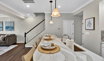 42227 PIEBALD Sq, Aldie, VA 20105