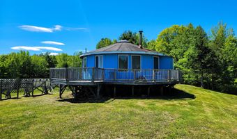 310 Sky View Ln, Barnet, VT 05821