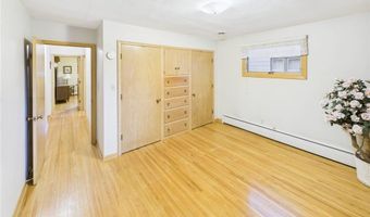 160 1st St, Albany, MN 56307