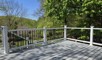 44 Linwood Ave, Andover, NJ 07801