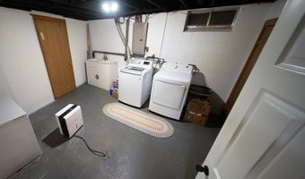 2411 Lynn Ave, Altoona, WI 54720