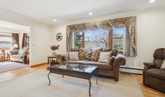 9 Highview Dr, Alloway, NJ 07460