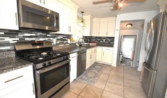 49 Parramatta Rd, Beverly, MA 01915