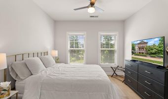 43378 OLD RYAN Rd, Ashburn, VA 20148