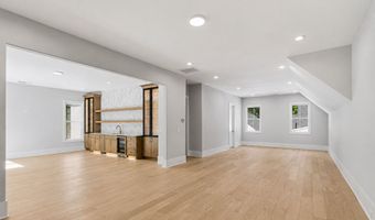 205 Shady Grove Ln, Alpharetta, GA 30009