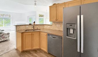 14735 SW BEARD Rd 102, Beaverton, OR 97007