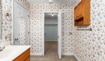 1320 Pratt Rd, Ararat, NC 27007